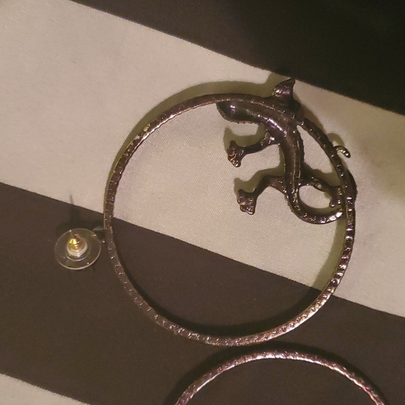 Betsey Johnson earrings - Picture 5 of 5